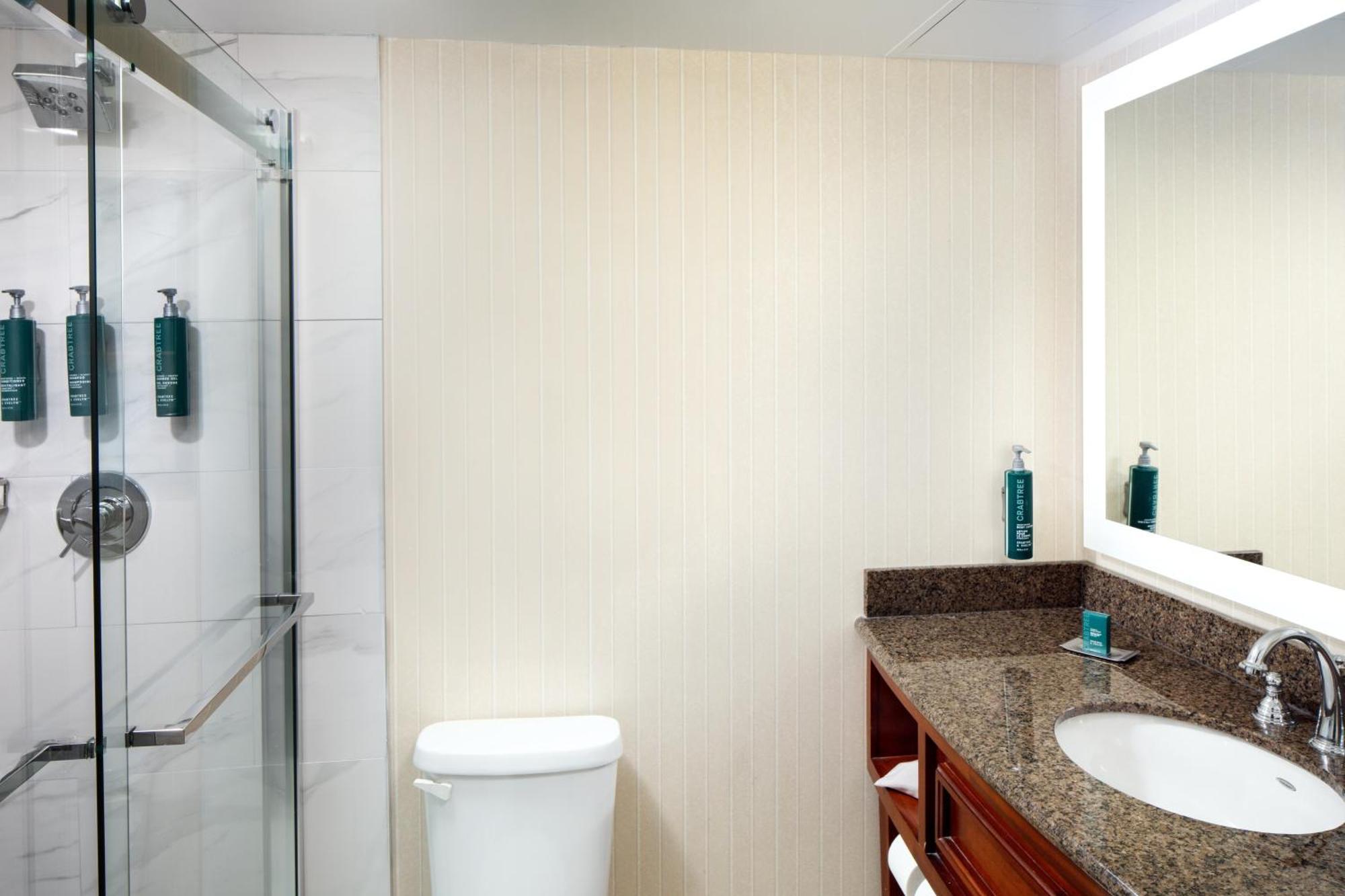 Doubletree By Hilton Princeton Bagian luar foto